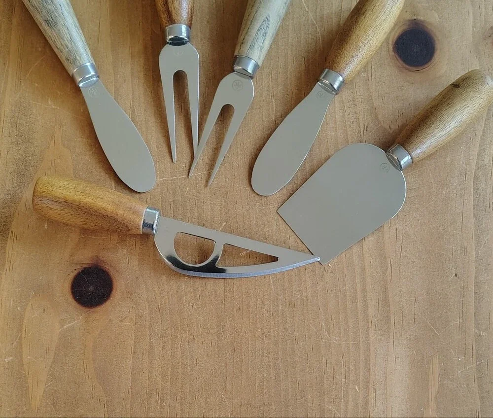 Pampered Chef Wood Charcuterie & Cheese Board Accessories